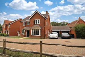 Front External- click for photo gallery